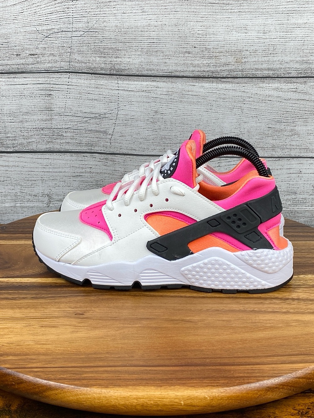 NEW Nike Air Huarache Run White Pink Pow Orange Shoes 634835-102 Women’s Size 8